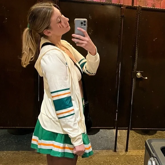 Stranger Things Chrissy Cheerleader Halloween Costume - Picture 3 of 9